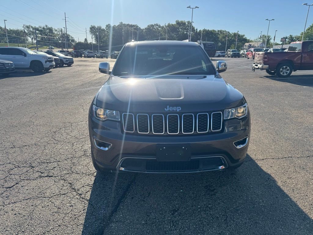Used 2021 Jeep Grand Cherokee Limited AWD/4WD image 2