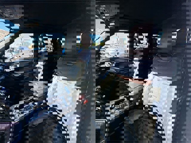 Certified 2022 Ford Explorer Platinum w/ Technology Package image 22