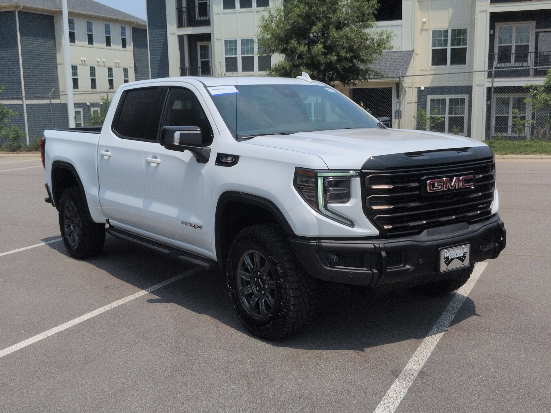 Used 2025 GMC Sierra 1500 AT4X AWD/4WD image 2