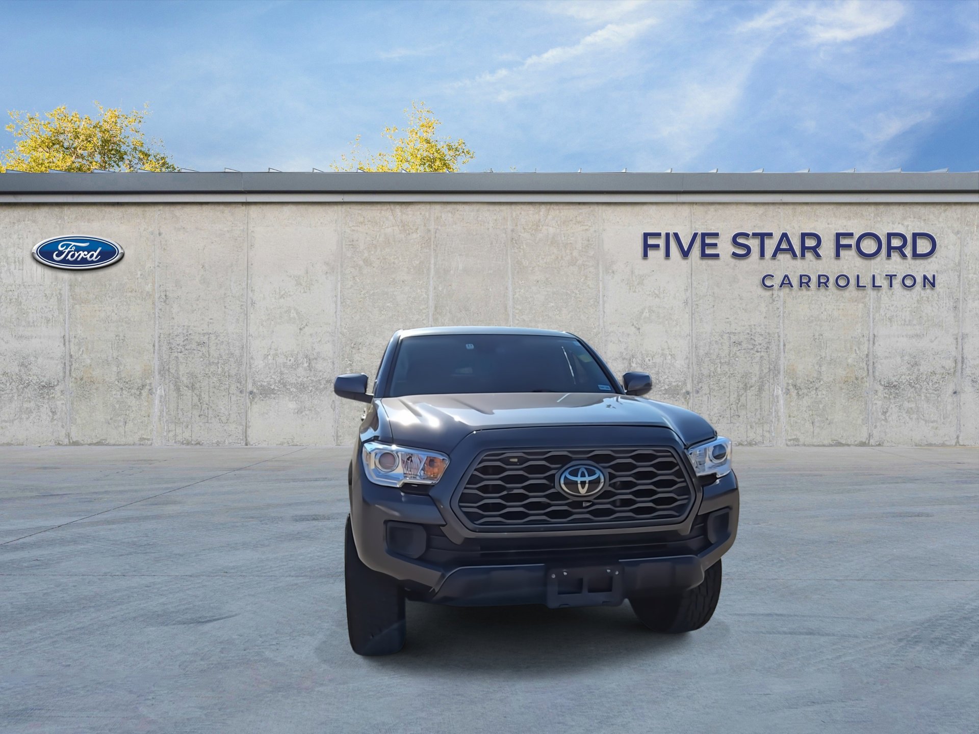 Used 2021 Toyota Tacoma SR w/ SR Convenience Package image 4