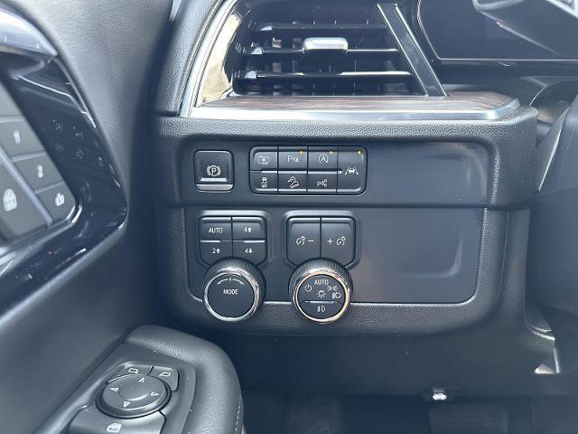 Used 2025 Chevrolet Tahoe Z71 image 16