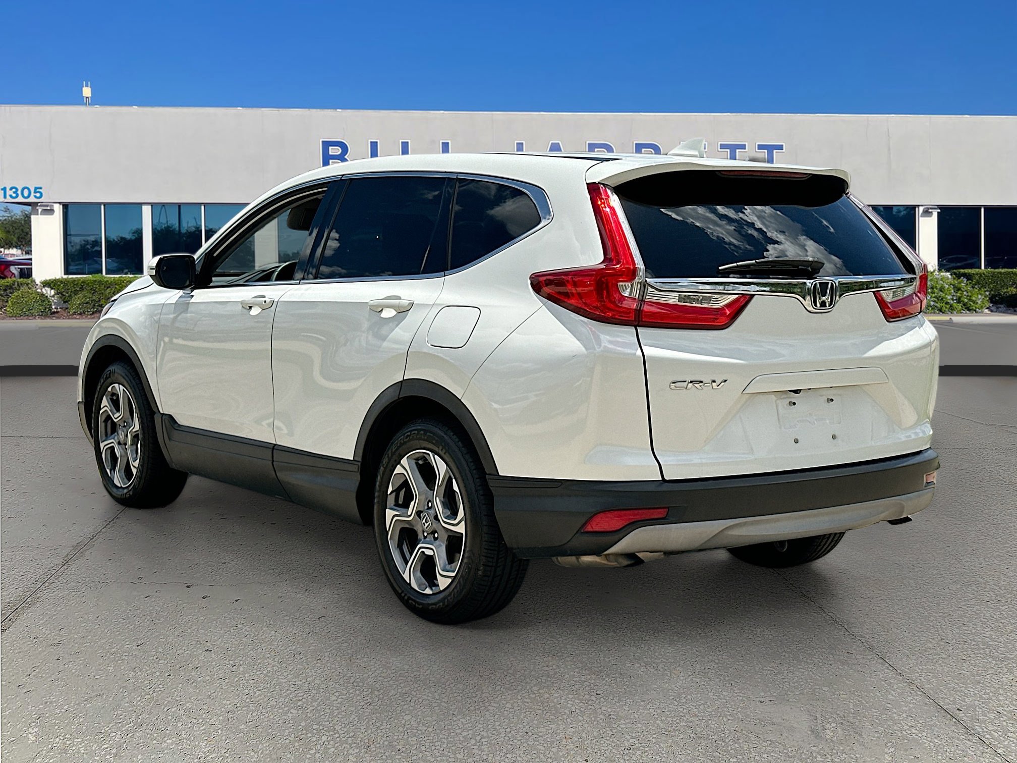 Used 2018 Honda CR-V EX image 5