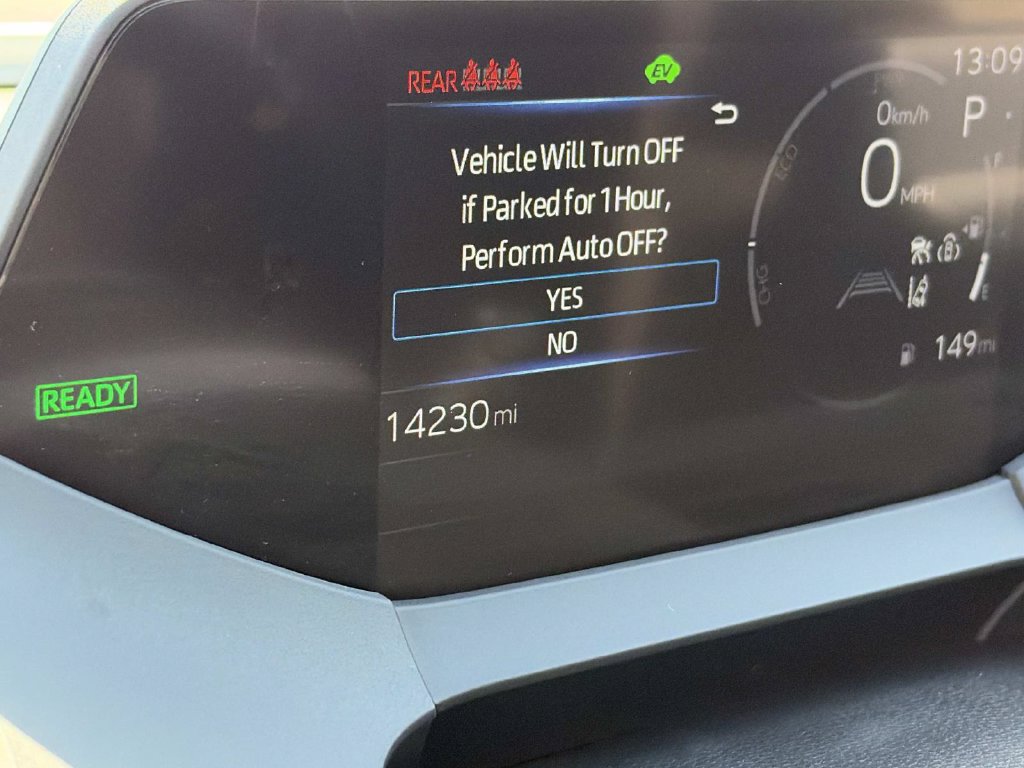 Used 2024 Toyota Prius LE FWD image 24