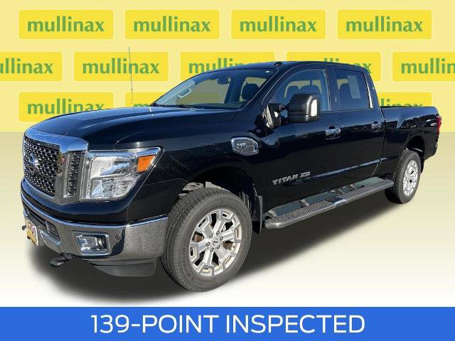 Used 2017 Nissan Titan SV image 15