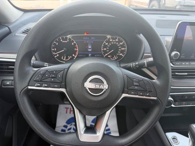 Used 2024 Nissan Altima 2.5 SV AWD/4WD image 15