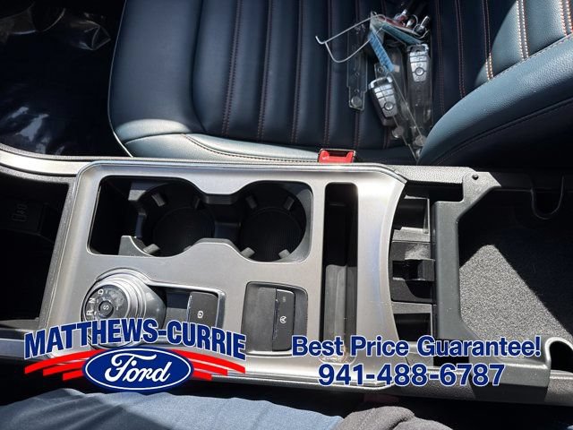 Certified 2022 Ford Edge SEL w/ Sport Appearance Package AWD/4WD image 21