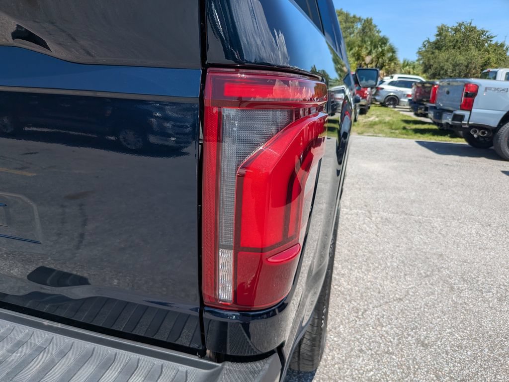 Certified 2024 Ford F150 Platinum w/ Equipment Group 702A High AWD/4WD image 13