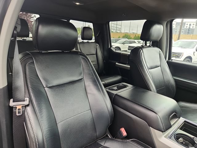 Certified 2019 Ford F350 Lariat w/ Lariat Ultimate Package AWD/4WD image 31