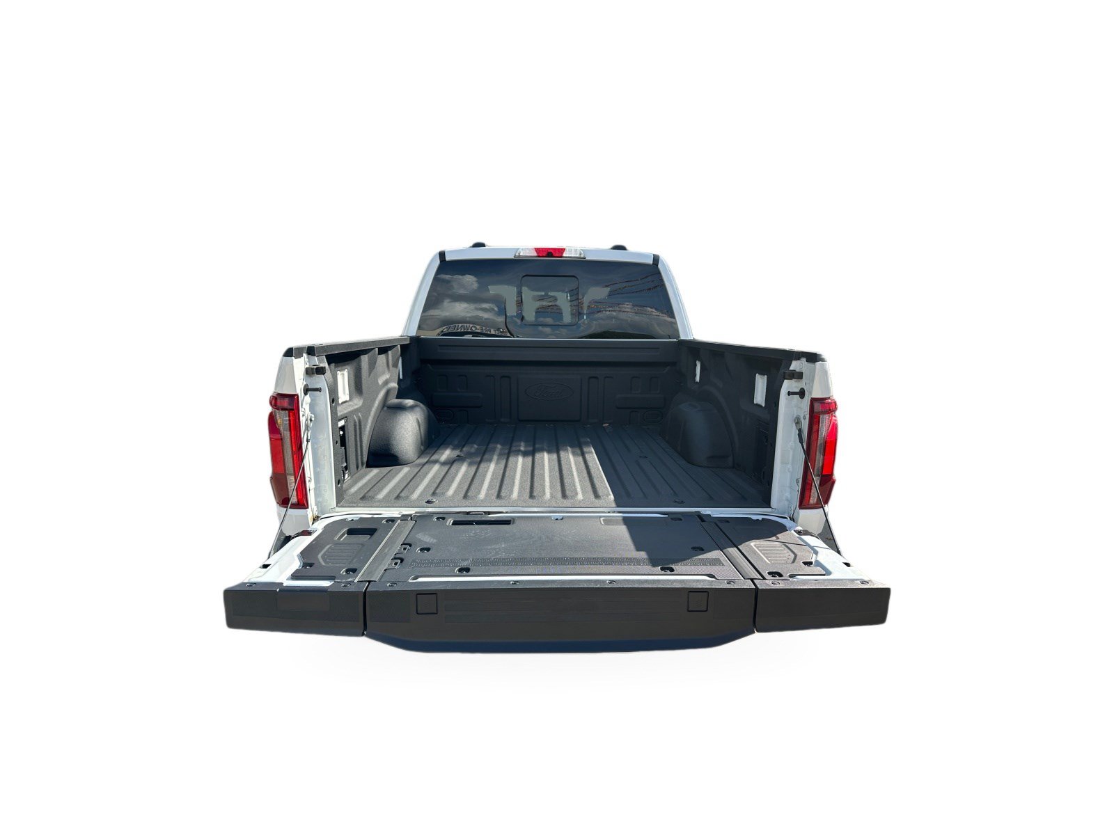 Certified 2025 Ford F150 Platinum w/ Equipment Group 703A Plus AWD/4WD image 23