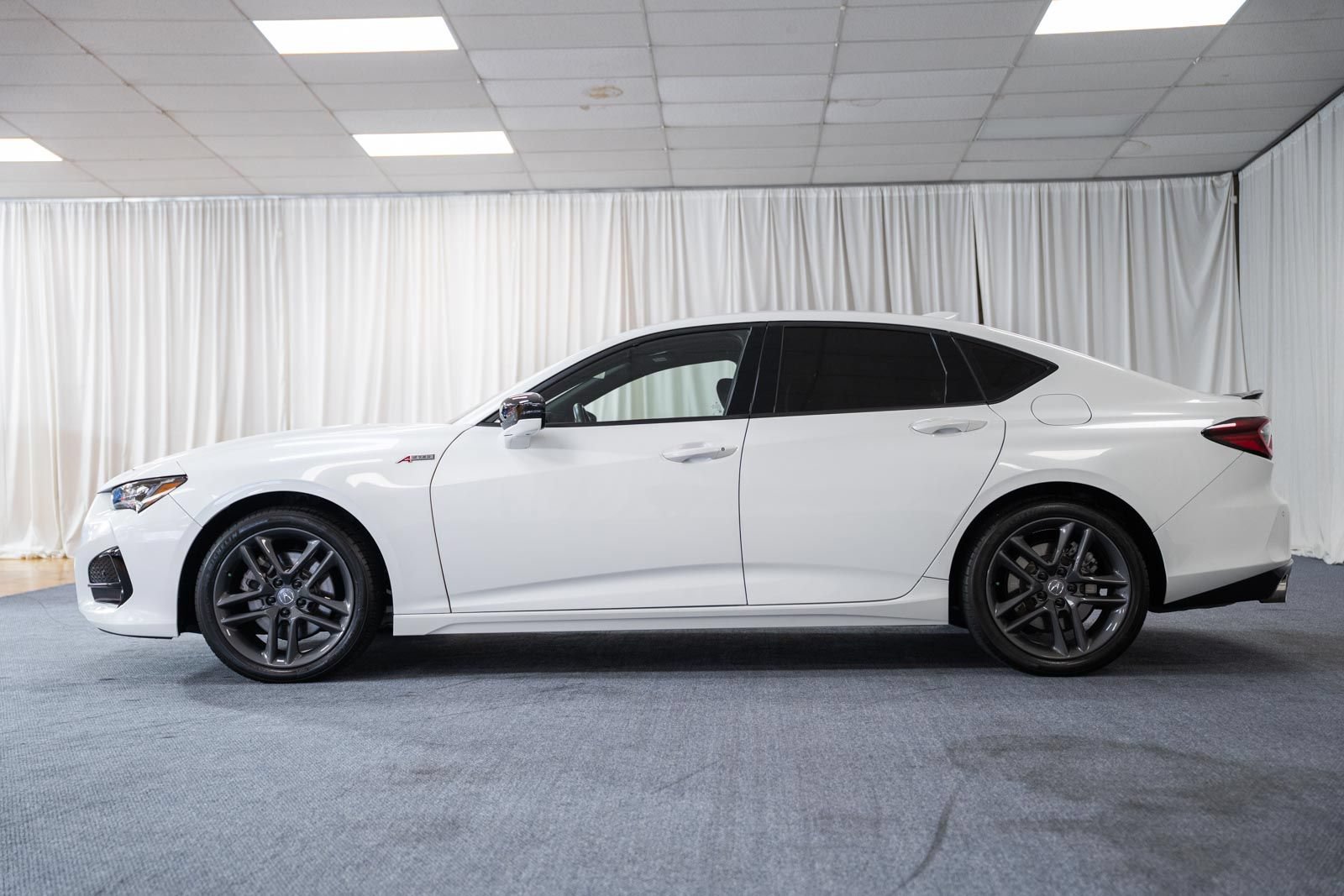 Used 2024 Acura TLX SH-AWD w/ A-SPEC Pkg image 5