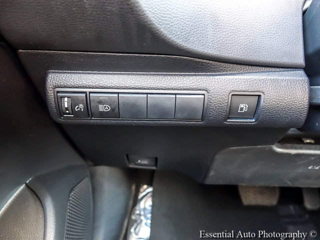 Used 2025 Toyota Corolla LE w/ LE Premium Package FWD image 20