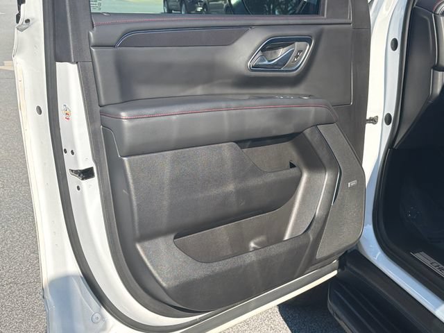 Used 2023 Chevrolet Tahoe RST w/ Luxury Package RWD image 12