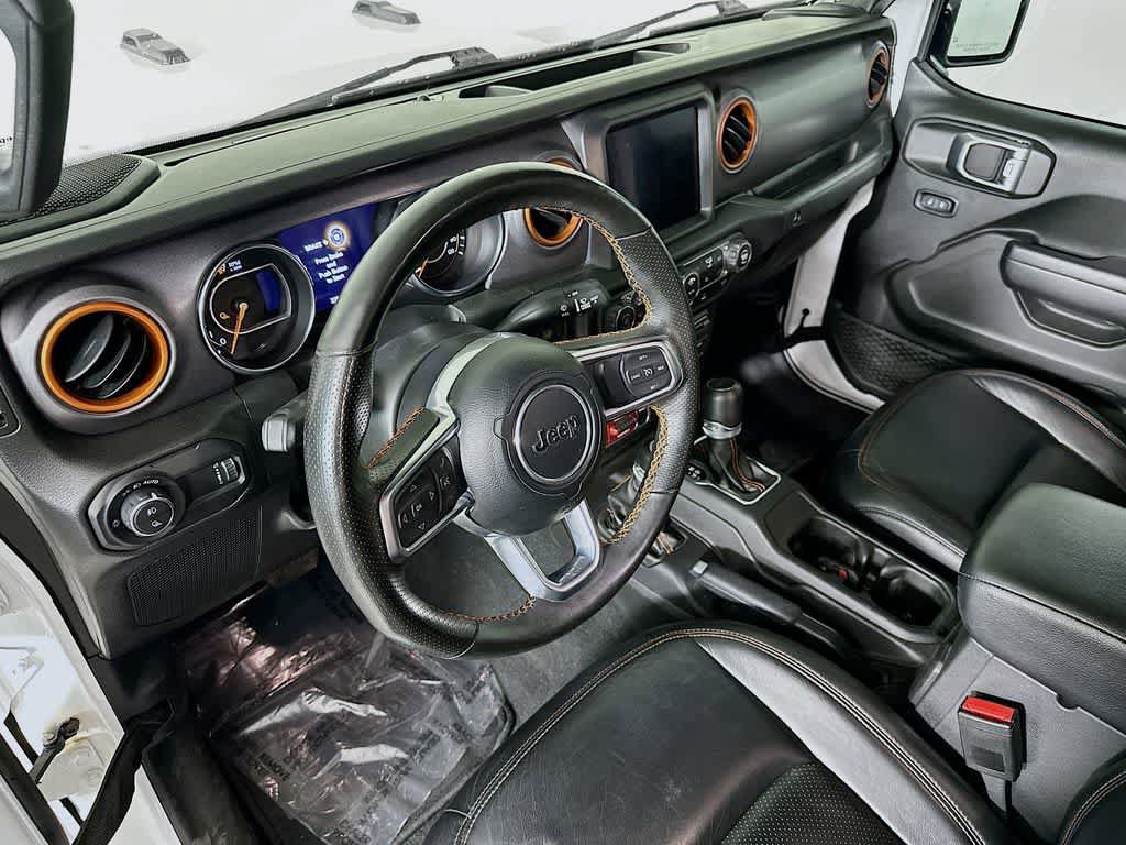 Used 2023 Jeep Gladiator Mojave w/ Dual Top Group AWD/4WD image 2