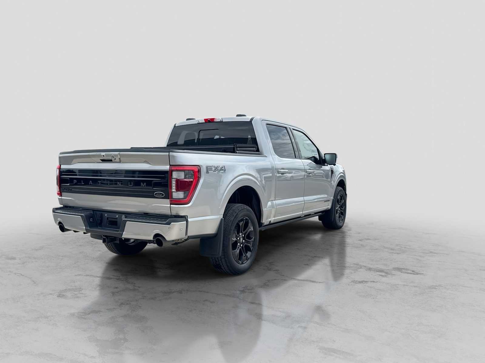 Certified 2023 Ford F150 Platinum w/ FX4 Off-Road Package AWD/4WD image 6
