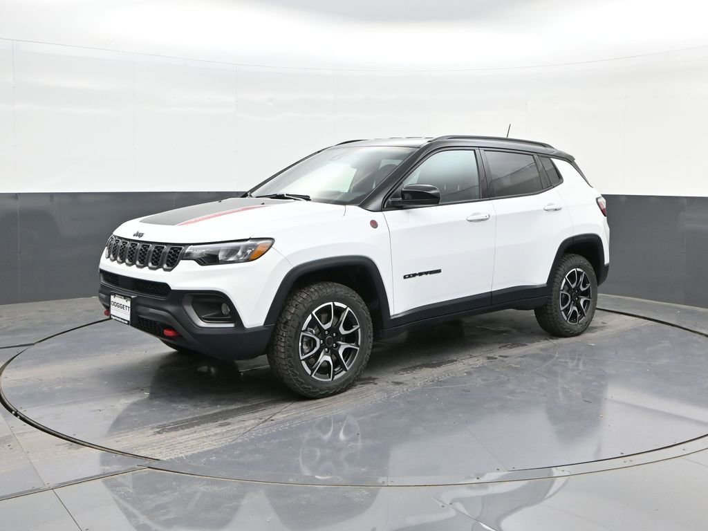 Used 2025 Jeep Compass Trailhawk AWD/4WD image 31