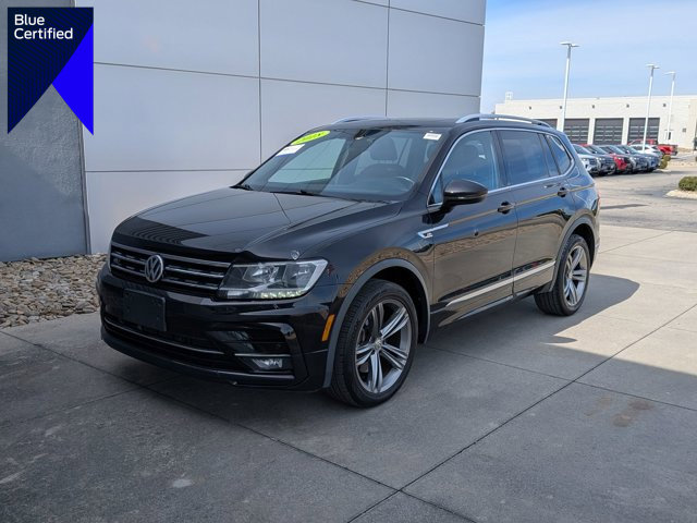 Used 2018 Volkswagen Tiguan SEL w/ R-Line Package image 1
