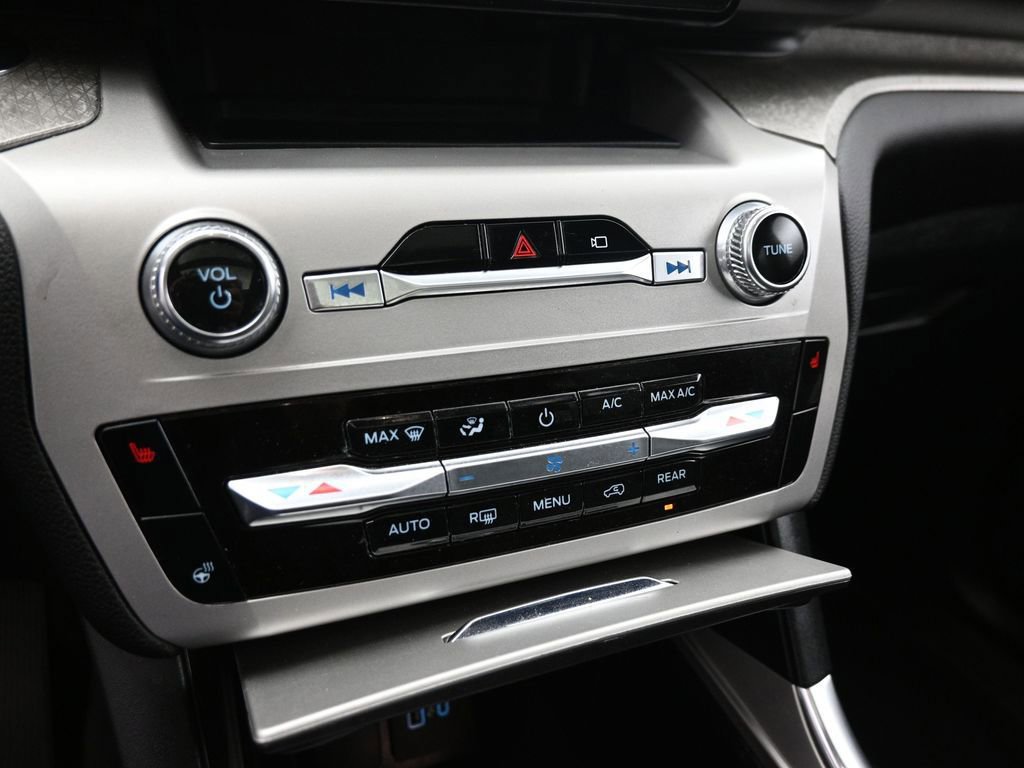 Certified 2022 Ford Explorer Timberline image 25