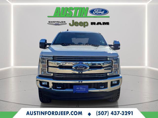 Certified 2019 Ford F250 Lariat w/ Chrome Package image 16