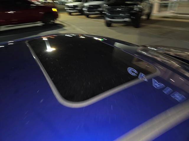 Used 2022 Hyundai Elantra Limited image 4