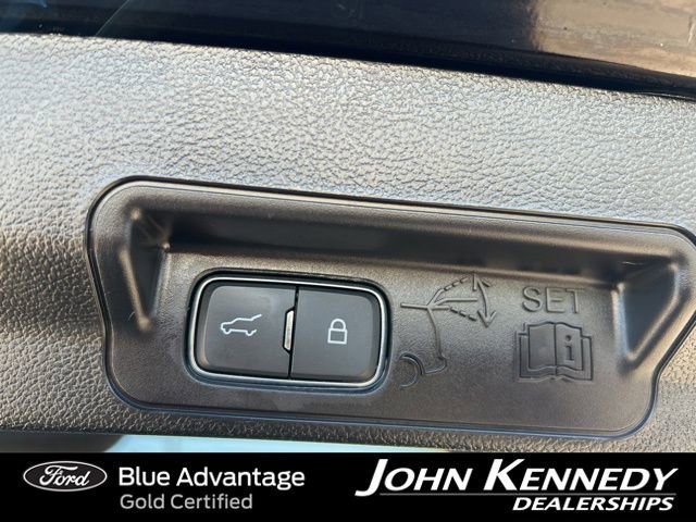 Certified 2023 Ford Explorer XLT w/ Equipment Group 202A image 15