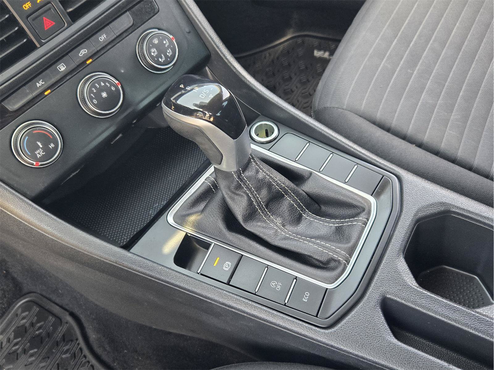 Used 2022 Volkswagen Jetta S FWD image 18