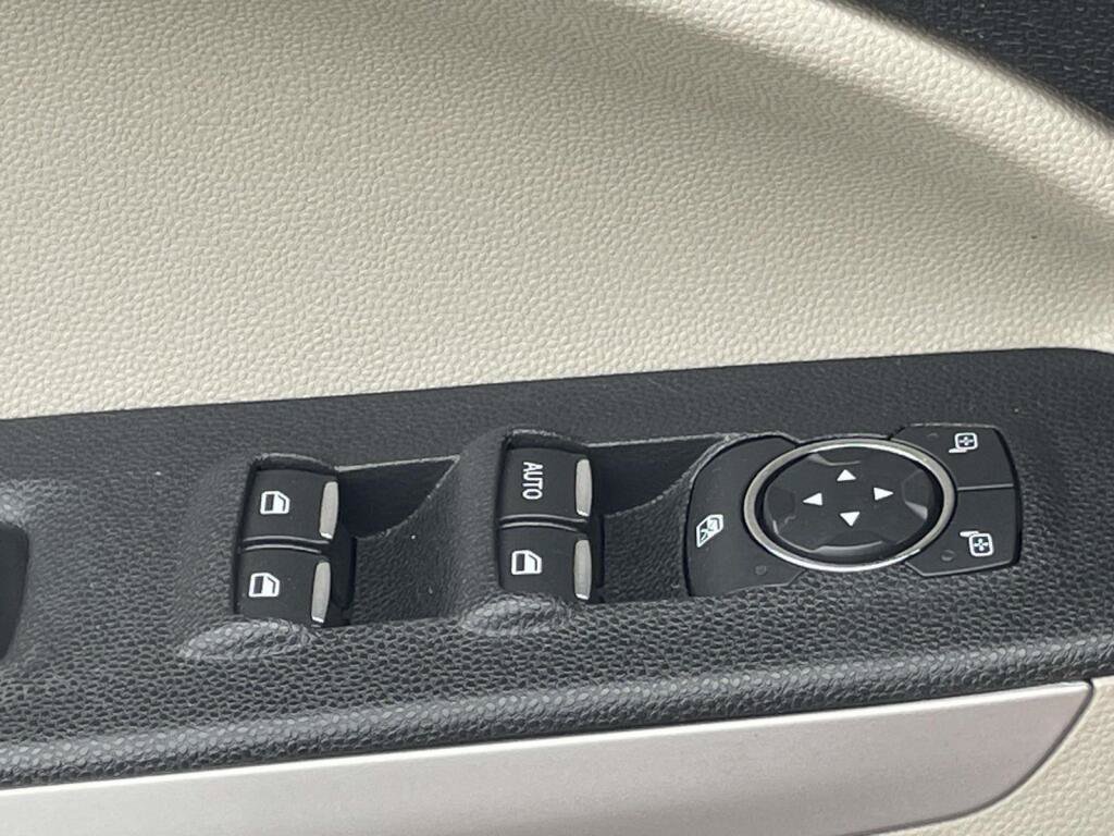 Certified 2021 Ford EcoSport S AWD/4WD image 28