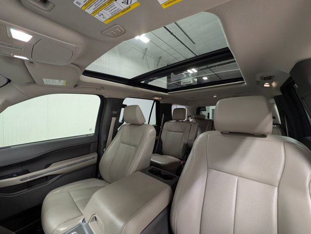 Certified 2021 Ford Expedition XLT image 4