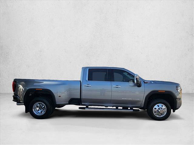 Used 2025 GMC Sierra 3500 Denali w/ Denali Reserve Package AWD/4WD video 2