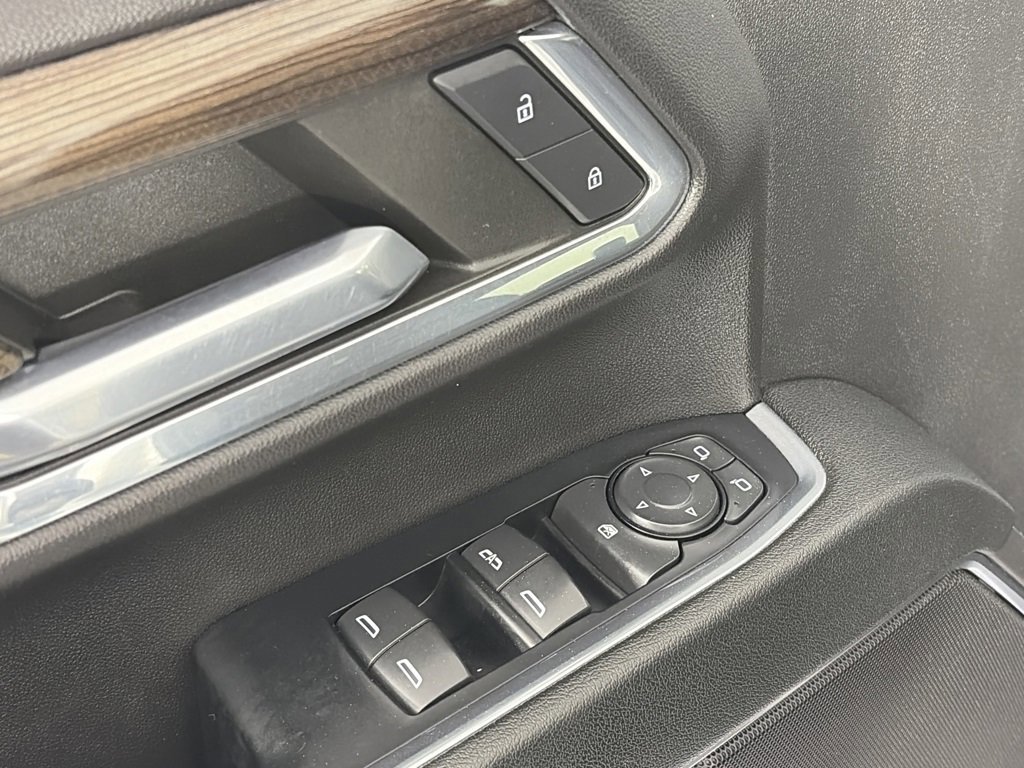 Used 2024 Chevrolet Silverado 3500 LT image 25