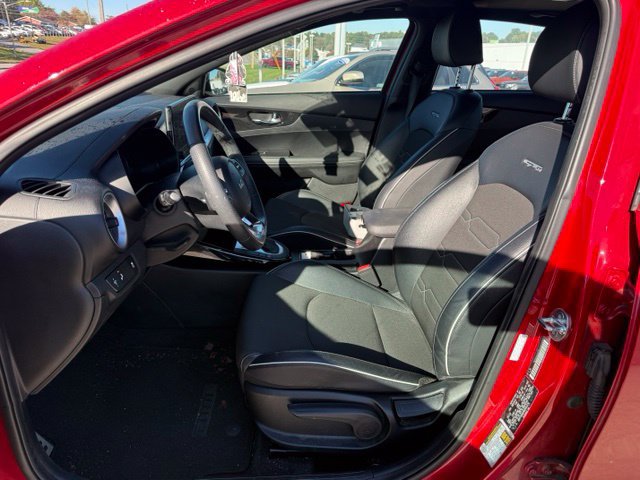Used 2024 Kia Forte GT-Line w/ GT-Line Premium Package FWD image 12