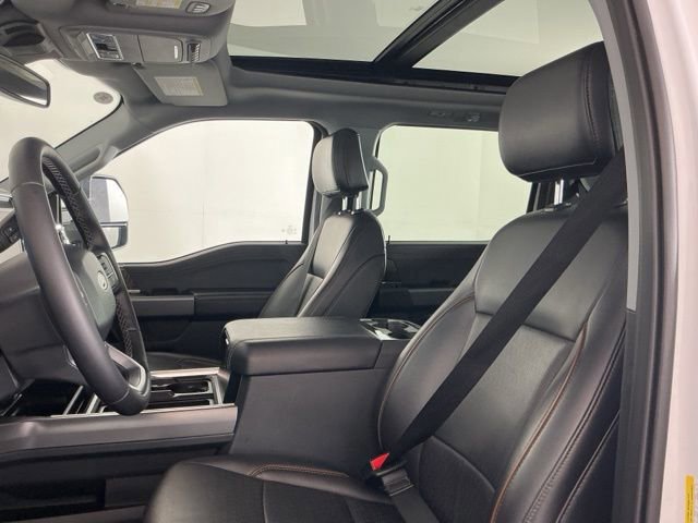 Certified 2025 Ford F350 Lariat w/ Black Appearance Package image 17