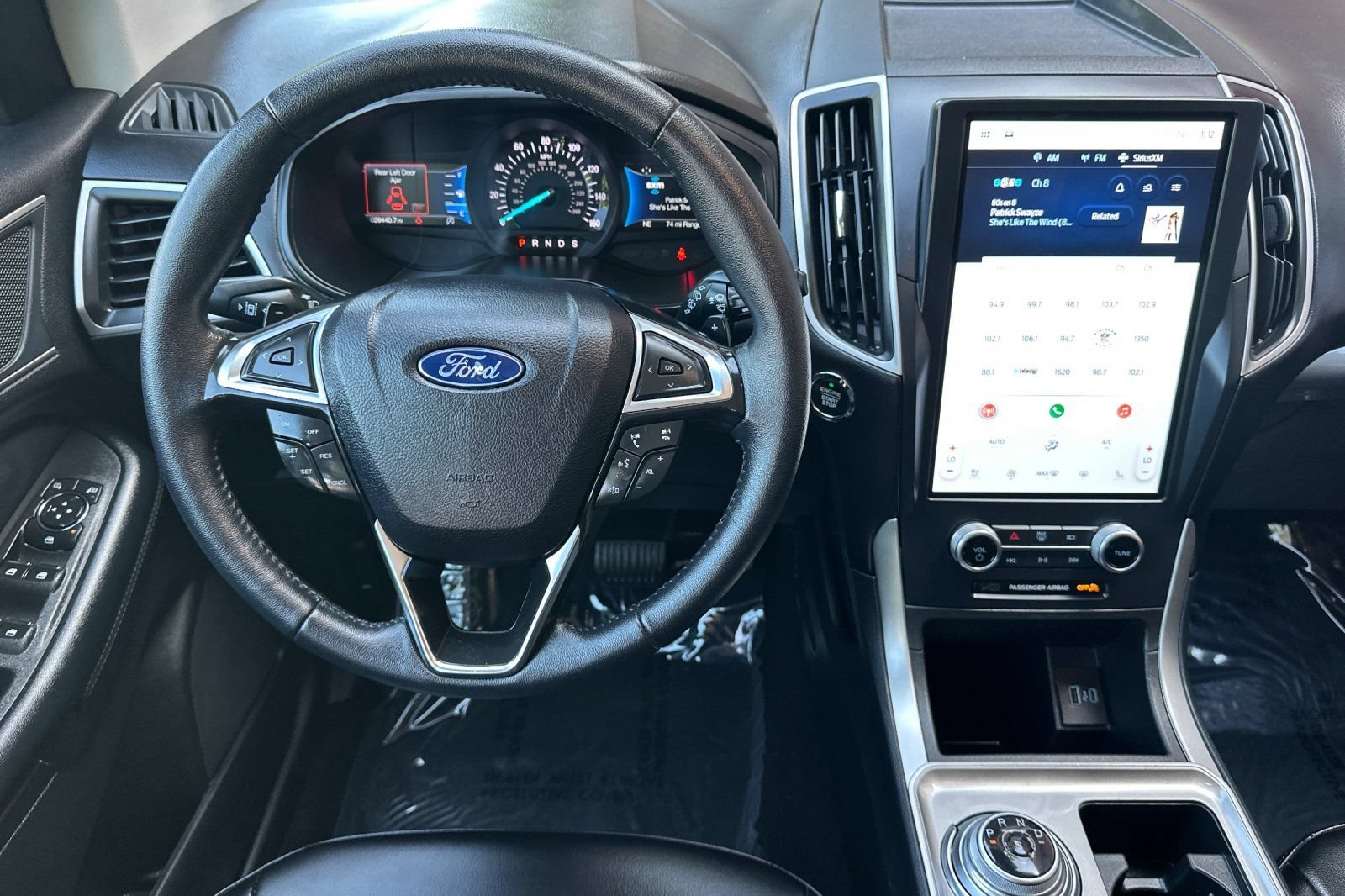 Certified 2024 Ford Edge SEL w/ Convenience Package AWD/4WD image 16