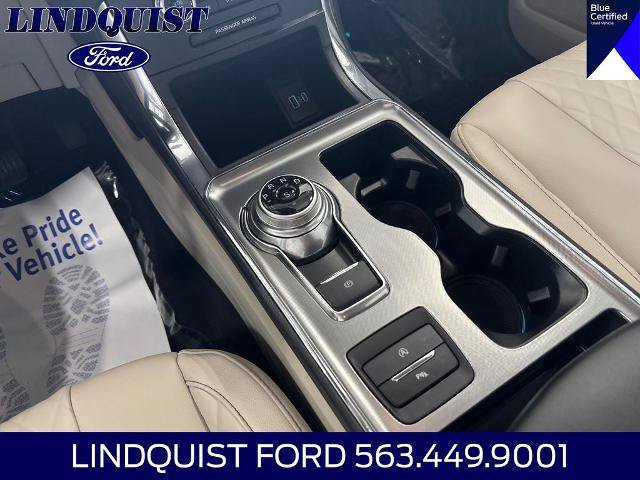 Certified 2024 Ford Edge Titanium w/ Class II Trailer Tow Package AWD/4WD image 11