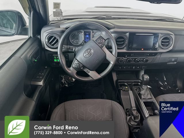 Used 2017 Toyota Tacoma TRD Sport AWD/4WD image 26