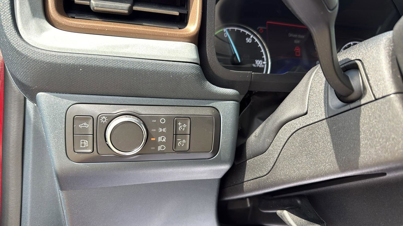 Certified 2022 Ford Maverick Lariat w/ Lariat Luxury Package image 18