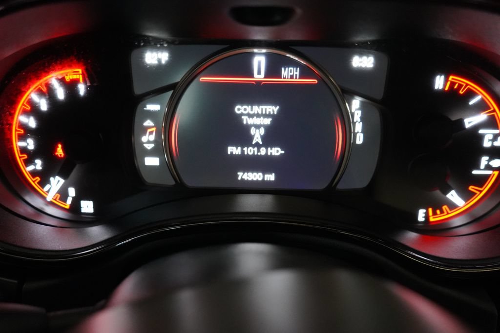 Used 2024 Dodge Durango GT RWD image 34