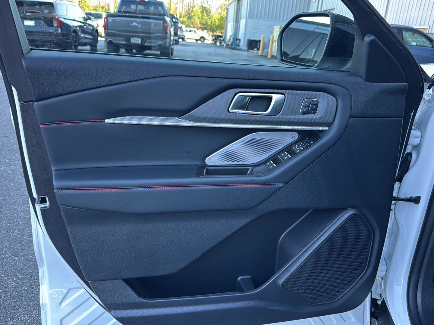 Certified 2025 Ford Explorer ST w/ Sun And Sound Package image 14