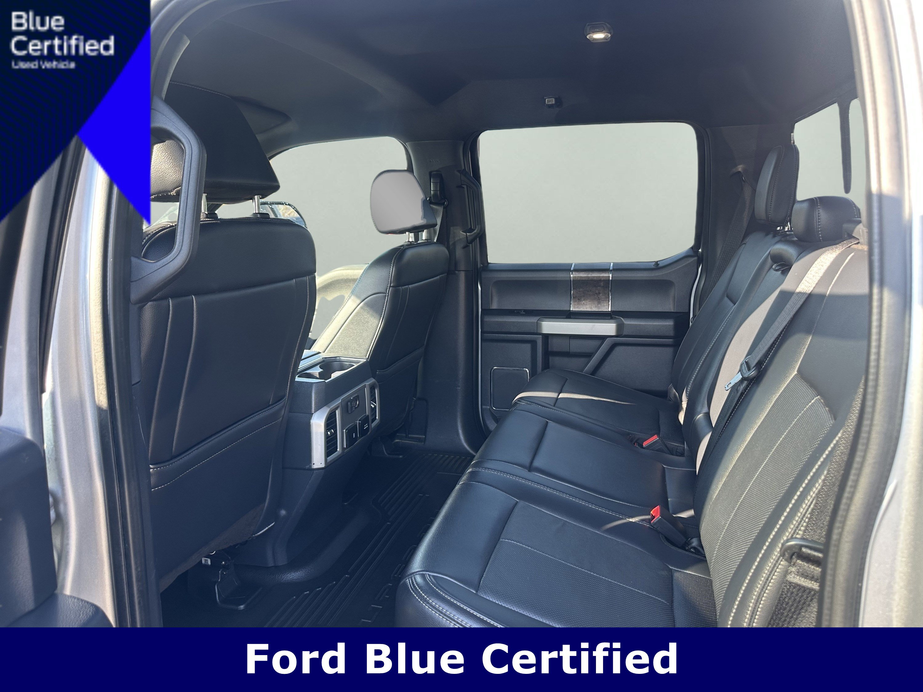 Certified 2022 Ford F350 Lariat w/ Black Appearance Package AWD/4WD image 10