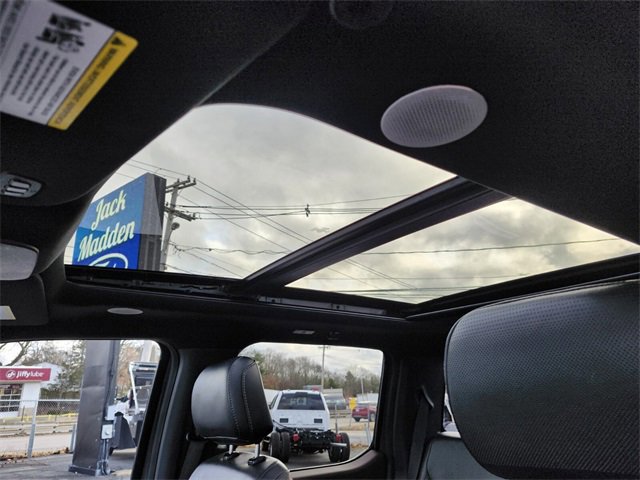 Certified 2021 Ford F150 Lariat w/ Equipment Group 502A High image 20