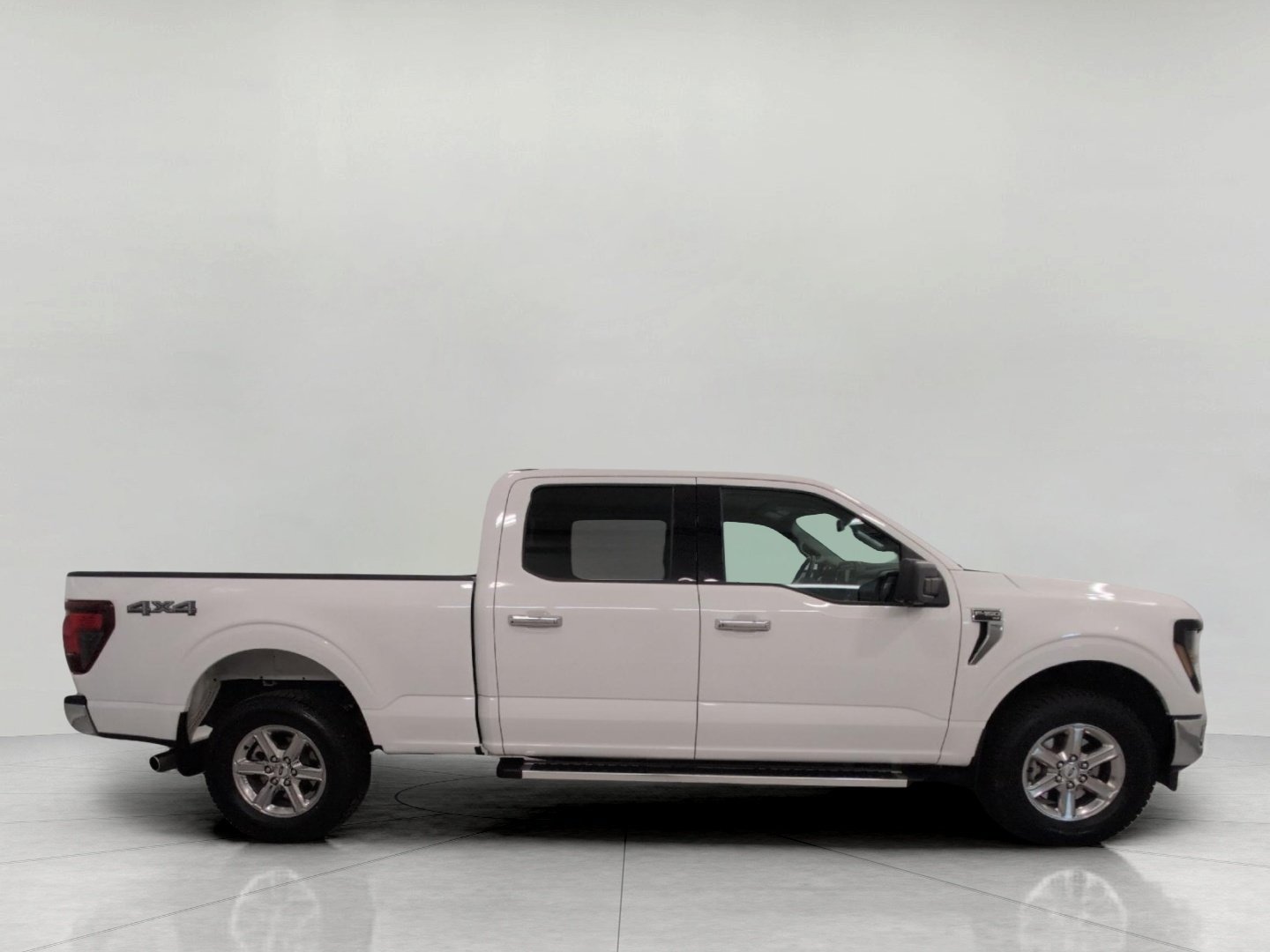 Certified 2024 Ford F150 XLT w/ Tow/Haul Package AWD/4WD image 4