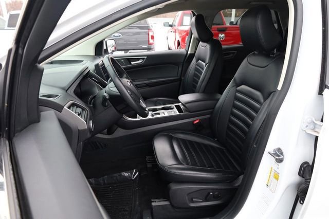 Certified 2024 Ford Edge SEL image 8
