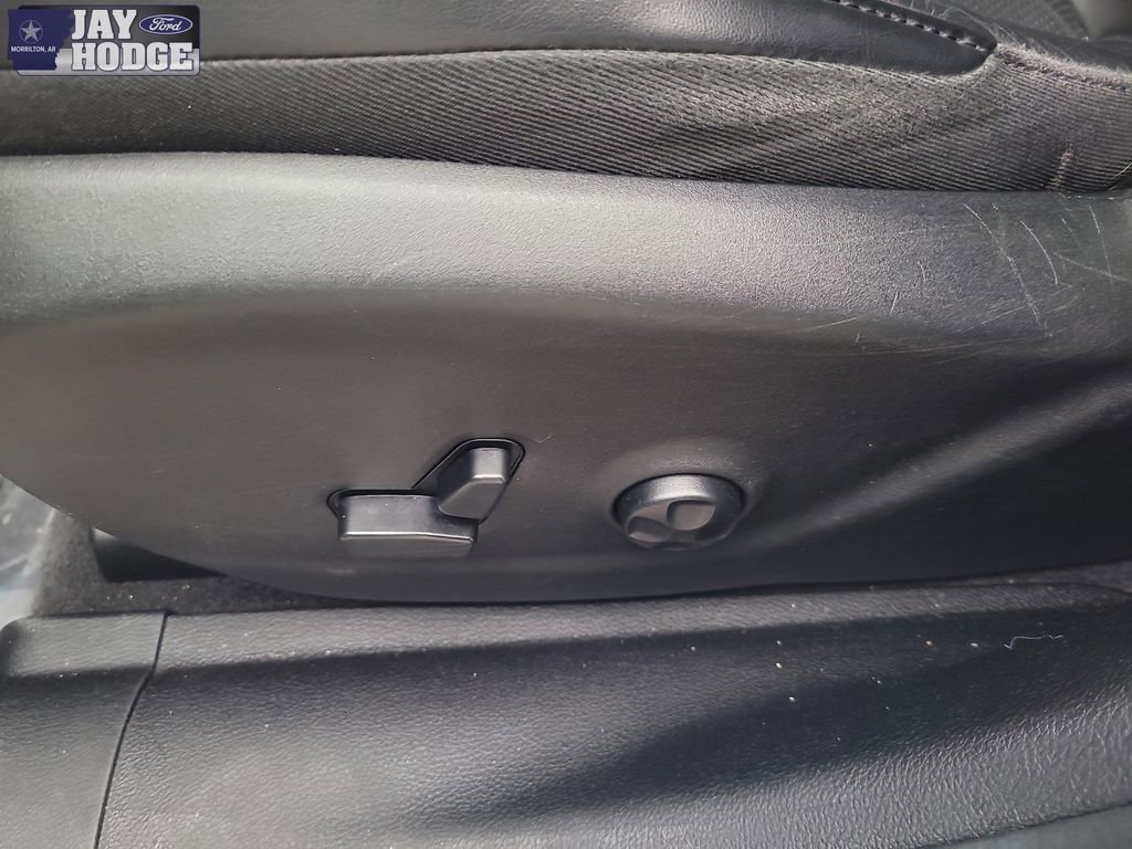 Used 2019 Jeep Cherokee Limited w/ Trailer Tow Group image 15