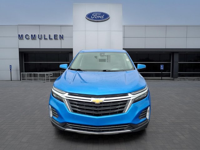 Used 2024 Chevrolet Equinox LT w/ Driver Convenience Package FWD image 2