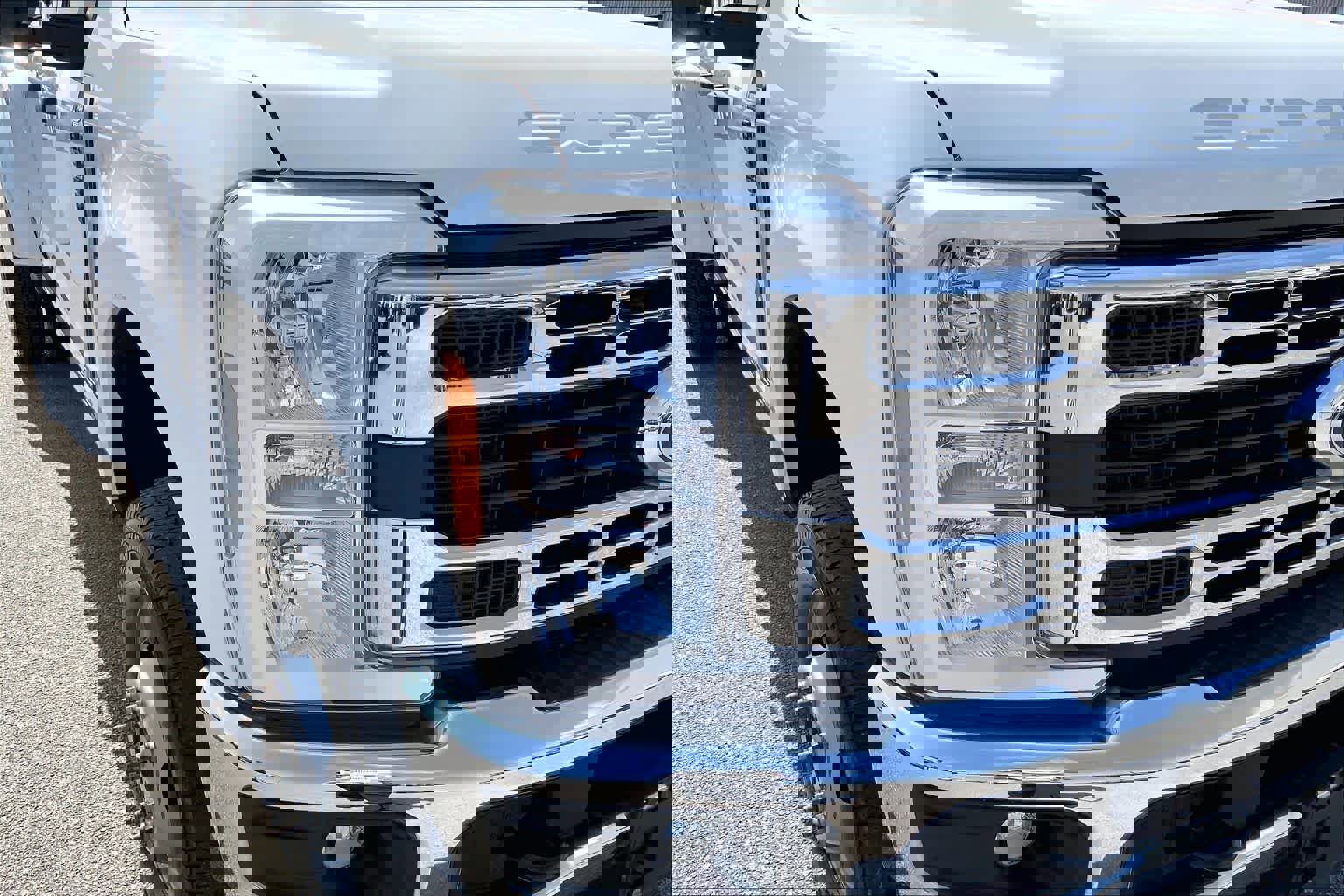 Certified 2023 Ford F350 XLT image 27