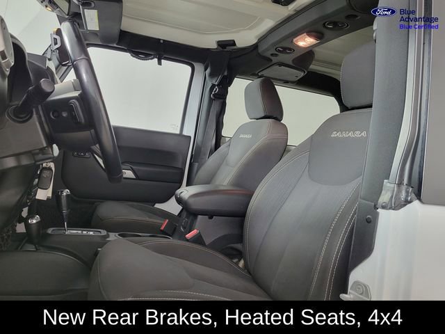 Used 2017 Jeep Wrangler Sahara w/ Connectivity Group image 13