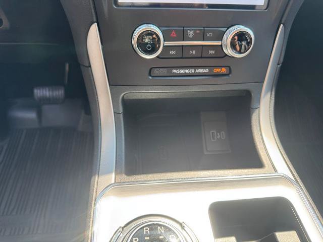 Certified 2022 Ford Edge SEL w/ Convenience Package AWD/4WD image 39