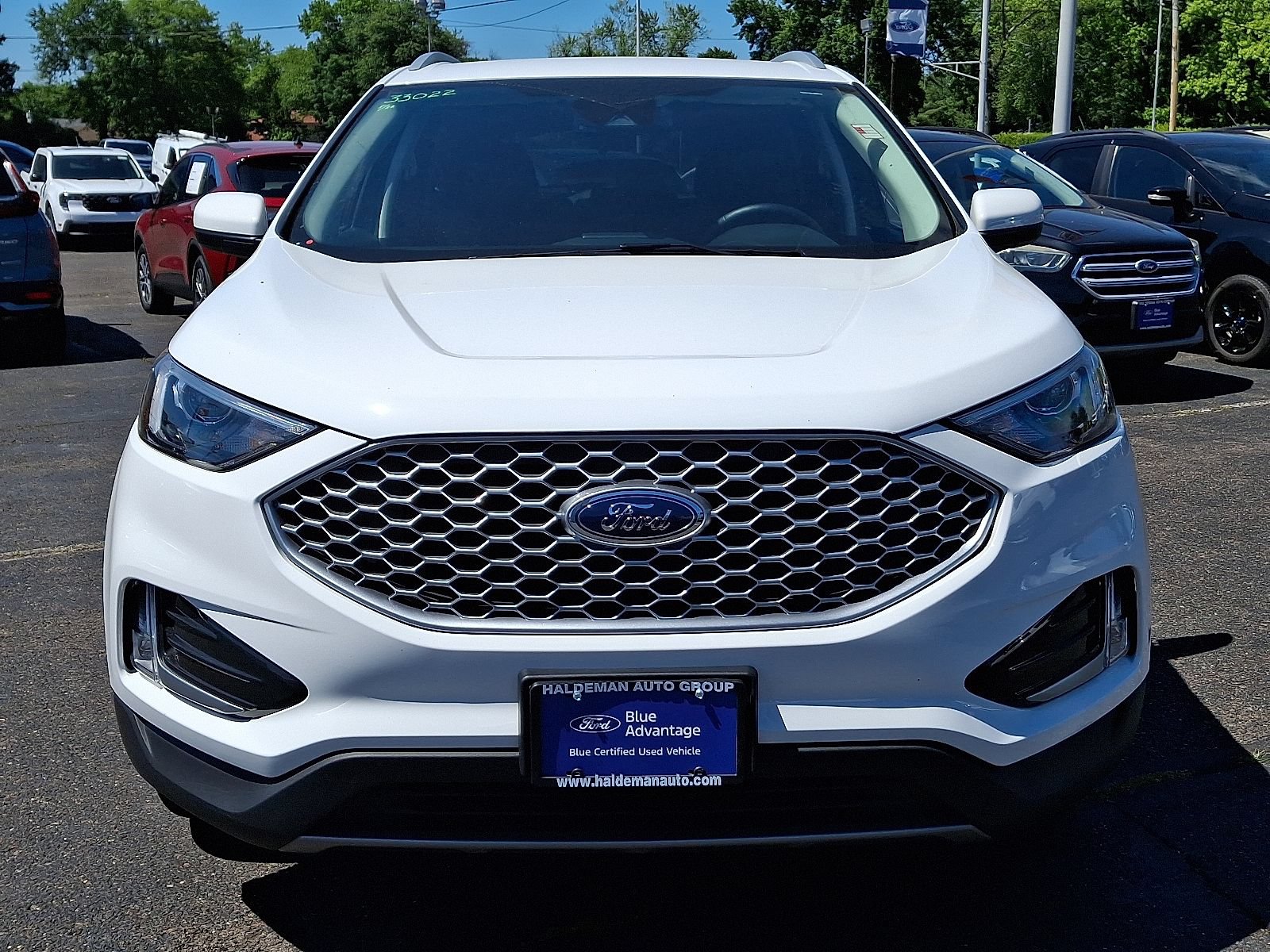 Certified 2023 Ford Edge SEL w/ Convenience Package AWD/4WD image 2
