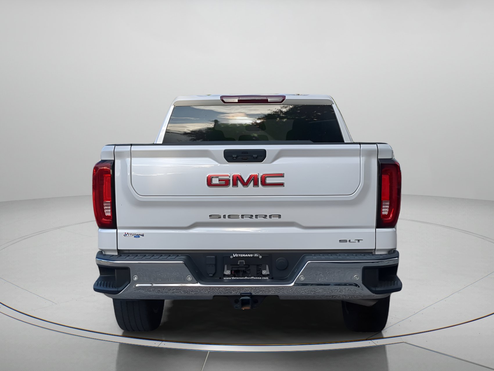 Used 2022 GMC Sierra 1500 SLT w/ SLT Premium Package AWD/4WD image 41