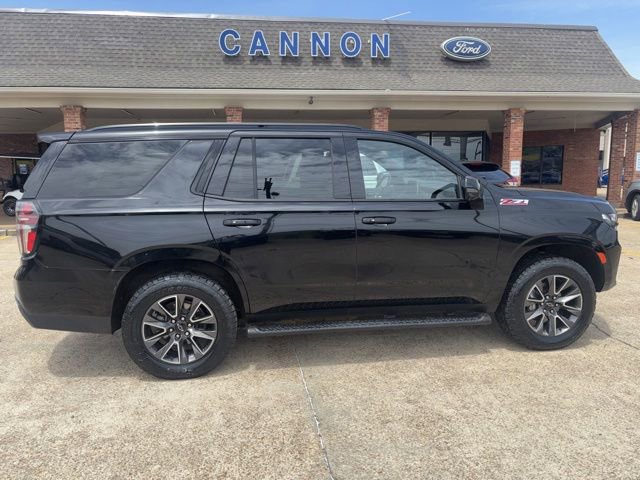 Used 2023 Chevrolet Tahoe Z71 w/ Luxury Package AWD/4WD image 6