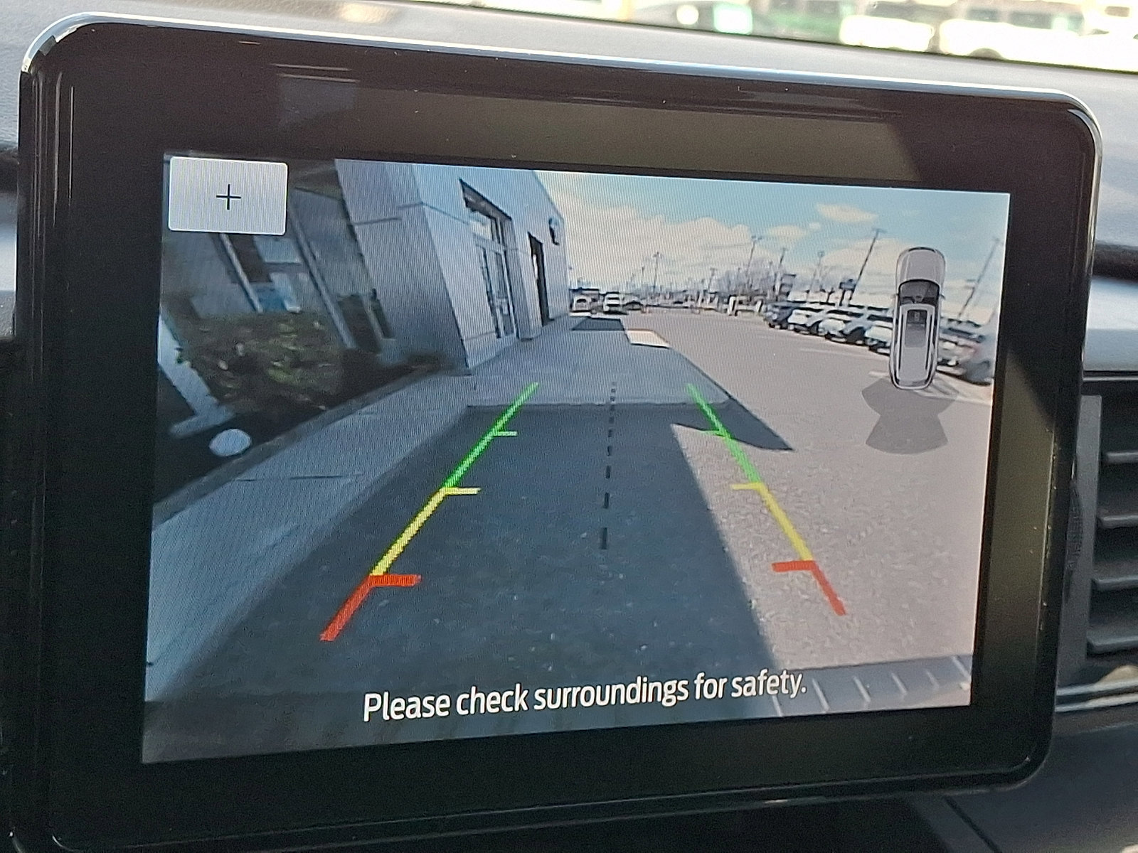 Certified 2022 Ford Explorer XLT w/ Class IV Trailer Tow Package image 22